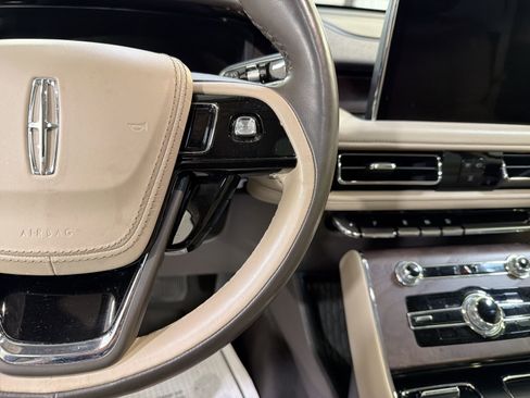 Used 2022 Lincoln Aviator Grand Touring w/ Equipment Group 301A image 15