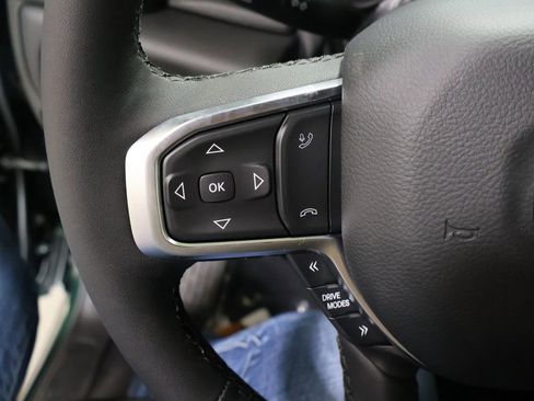 New 2026 RAM 1500 4x4 Crew Cab image 27