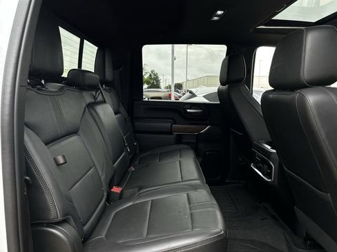 Used 2021 Chevrolet Silverado 2500 High Country w/ Z71 Off-Road Package AWD/4WD image 35