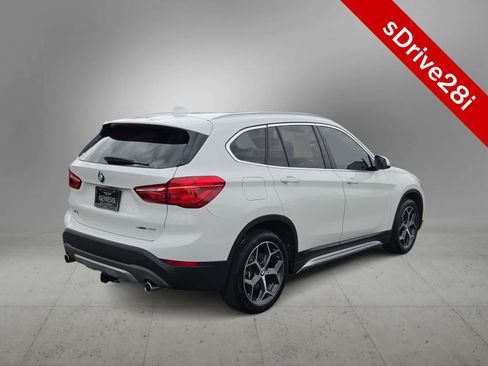 Used 2019 BMW X1 sDrive28i w/ Convenience Package FWD image 8