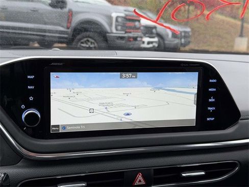 Used 2022 Hyundai Sonata Limited w/ Cargo Package image 10