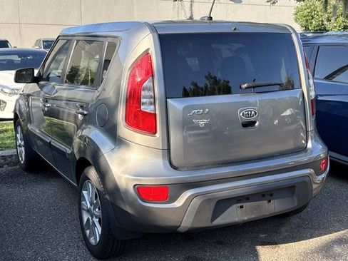 Used 2012 Kia Soul + FWD image 4
