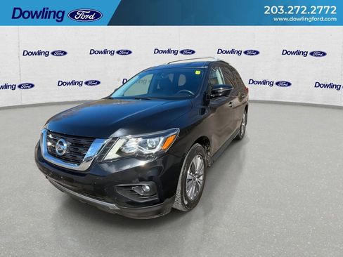 Used 2017 Nissan Pathfinder SL w/ SL Tech Package AWD/4WD image 7