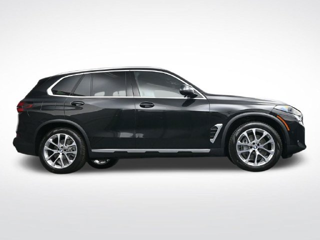 New 2026 BMW X5 xDrive50e w/ Executive Package AWD/4WD image 32