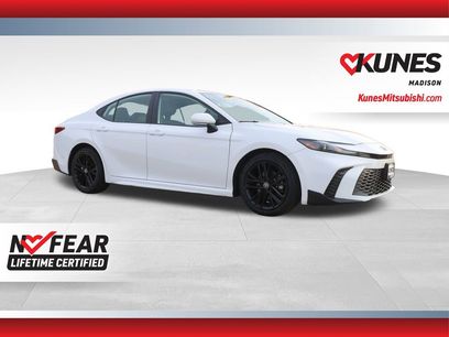 Used 2025 Toyota Camry SE