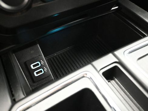 Used 2017 Ford F150 XL image 17