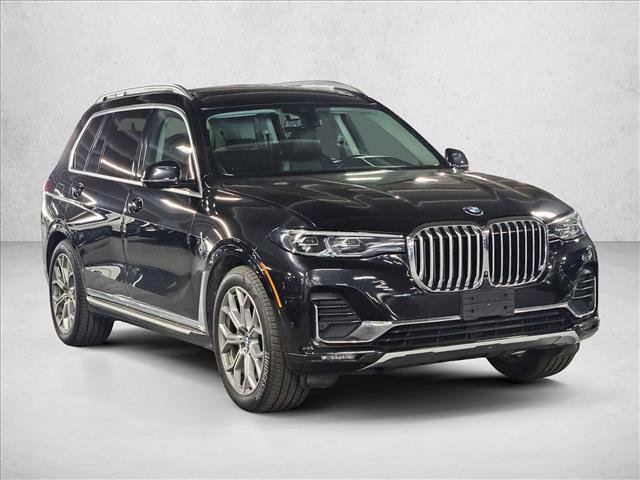 Used 2021 BMW X7 xDrive40i w/ Parking Assistance Package AWD/4WD image 3