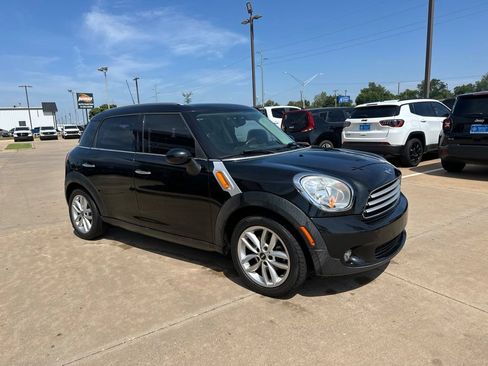 Used 2012 MINI Cooper Countryman FWD image 3