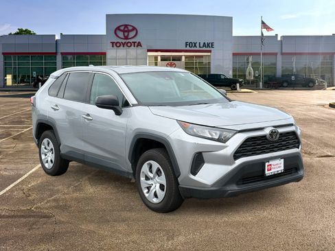 Used 2022 Toyota RAV4 LE AWD/4WD image 7