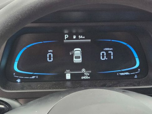 Certified 2025 Hyundai Elantra SE FWD image 10