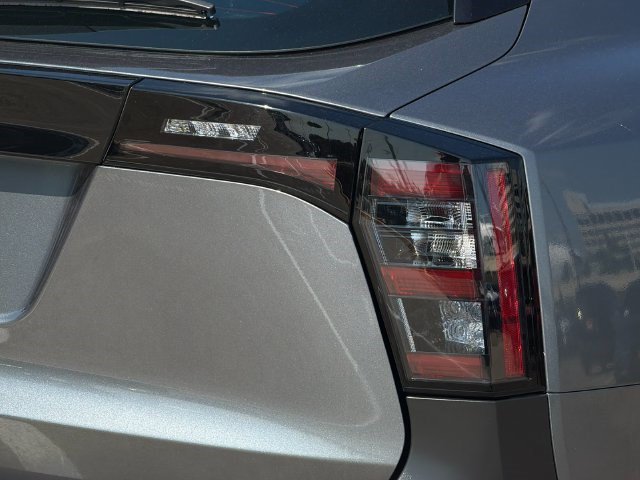 Used 2025 Nissan Kicks S FWD image 29