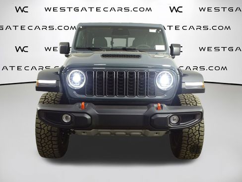 New 2026 Jeep Gladiator Mojave image 4