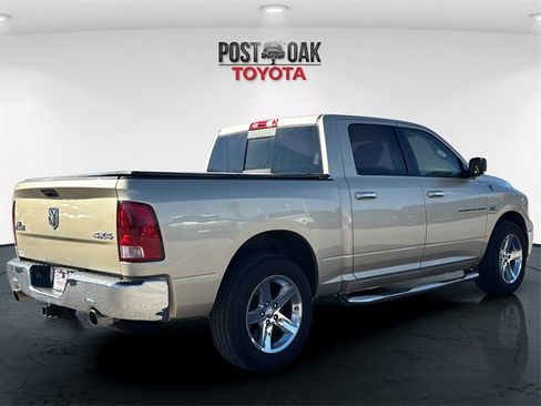 Used 2011 RAM 1500 Big Horn image 7