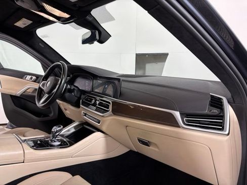 Used 2022 BMW X6 xDrive40i w/ Executive Package AWD/4WD image 22