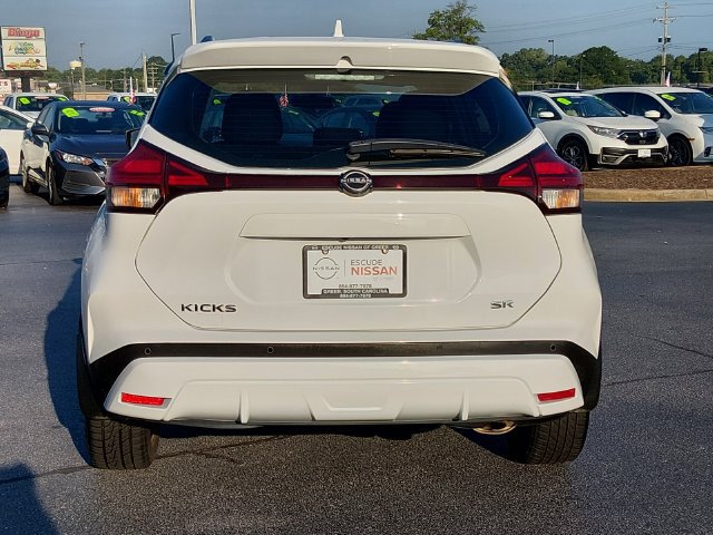 Used 2024 Nissan Kicks SR FWD image 4