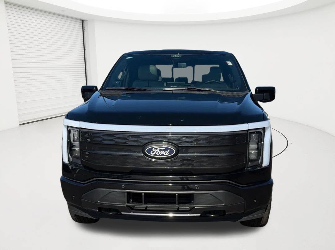 Used 2024 Ford F150 Lightning Platinum AWD/4WD image 2