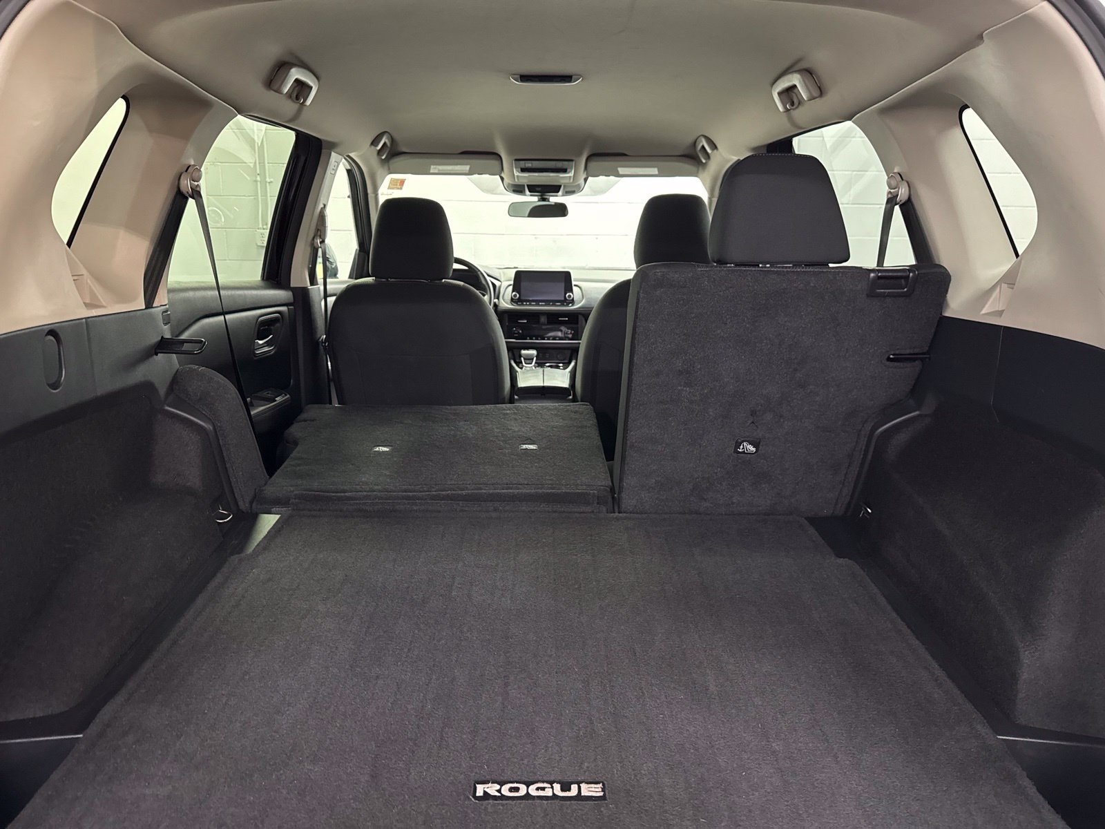 Certified 2025 Nissan Rogue SV AWD/4WD image 41