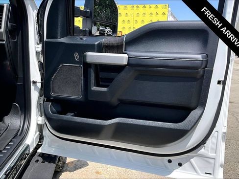 Used 2021 Ford F250 Lariat AWD/4WD image 27
