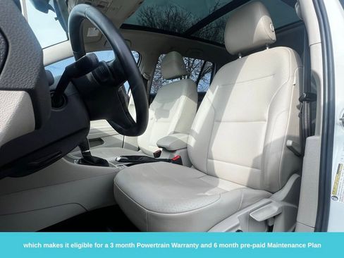 Used 2018 Volkswagen Golf Alltrack S image 16