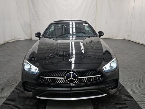 Used 2023 Mercedes-Benz E 450 4MATIC Cabriolet image 2