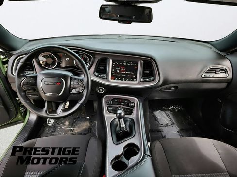 Used 2022 Dodge Challenger R/T Scat Pack RWD image 24