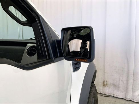 Used 2014 Ford F150 Raptor w/ Equipment Group 801A Luxury image 11