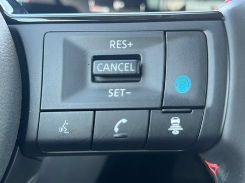 Certified 2026 Nissan Kicks SR FWD image 12