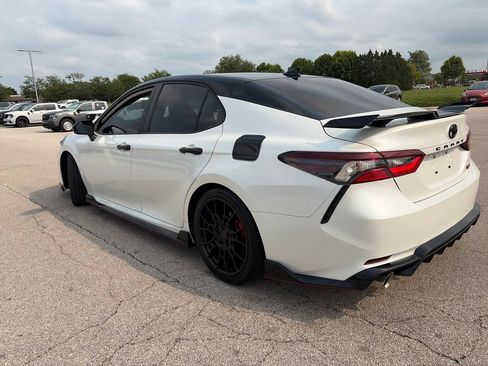 Used 2022 Toyota Camry TRD w/ TRD Package w/JBL Audio FWD image 5