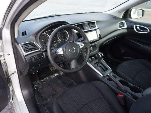 Used 2019 Nissan Sentra SV image 23