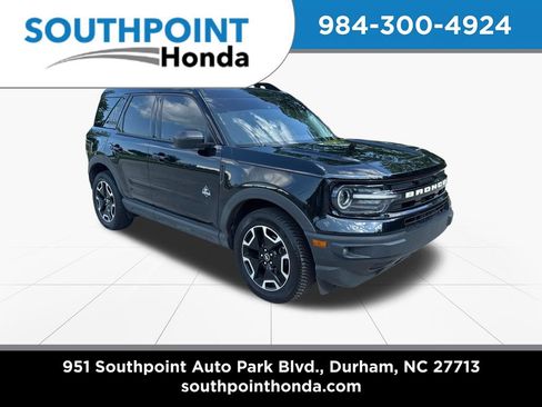 Used 2022 Ford Bronco Sport Outer Banks w/ Tech Package AWD/4WD image 1