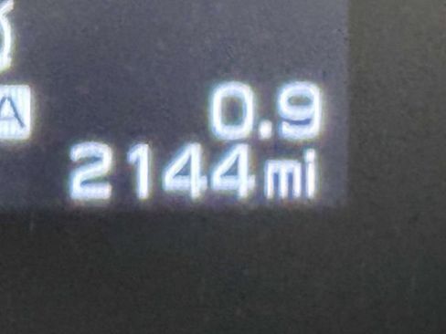 Used 2025 Subaru Outback Premium image 2