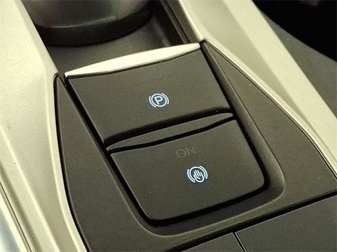 Used 2023 Ford Explorer XLT w/ Equipment Group 202A image 26