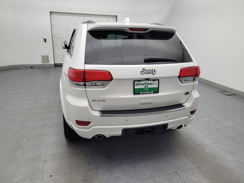Used 2021 Jeep Grand Cherokee Overland AWD/4WD image 6