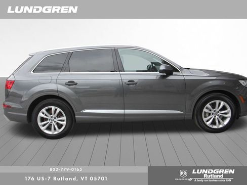 Used 2018 Audi Q7 3.0T Premium Plus w/ Premium Plus Package AWD/4WD image 2