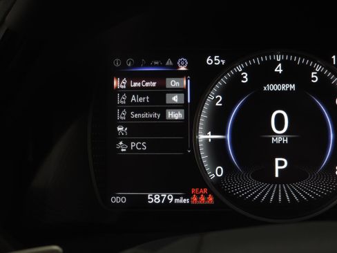 Used 2025 Lexus ES 350 w/ Luxury Package image 22