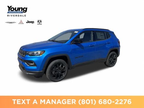 New 2026 Jeep Compass Latitude AWD/4WD image 1