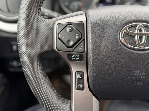 Used 2023 Toyota Tacoma SR5 w/ Black Out Package (TMS) image 10