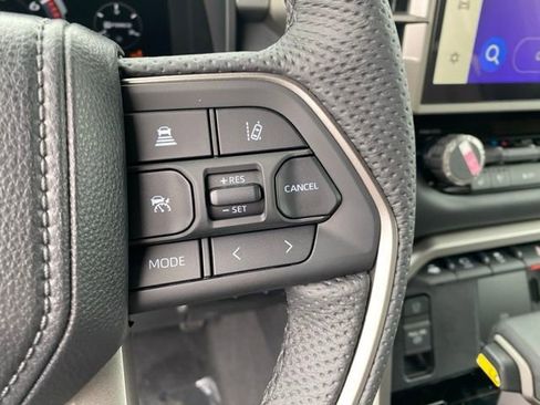New 2026 Toyota Tundra Limited AWD/4WD image 25