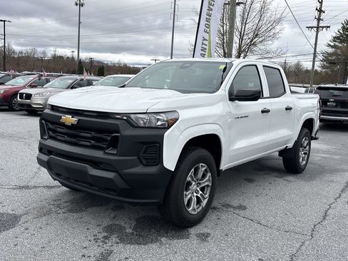 New 2026 Chevrolet Colorado W/T image 4