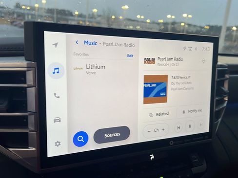 Used 2023 Toyota Tundra Platinum image 25