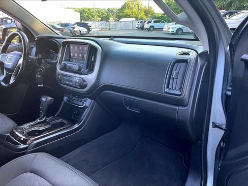 Used 2020 GMC Canyon SLE w/ Elevation Edition AWD/4WD image 13