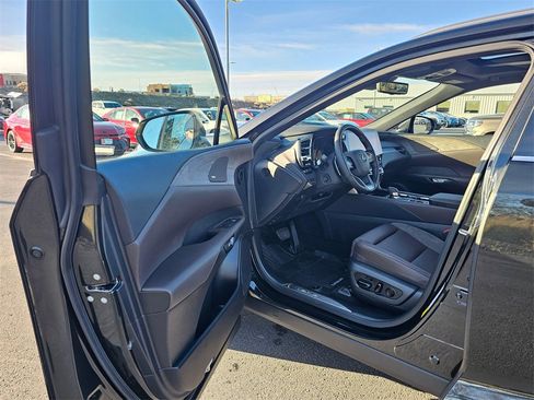 Used 2026 Lexus RX 450h Luxury w/ Convenience Package image 27