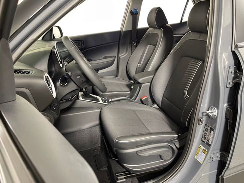 New 2026 Hyundai Venue SEL FWD image 12