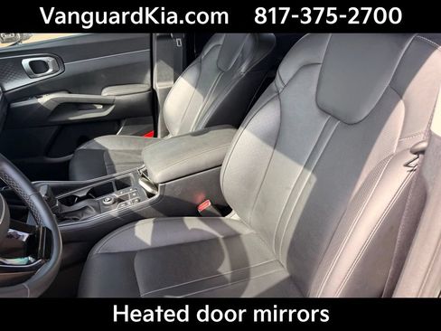 Certified 2025 Kia Sorento S FWD image 13