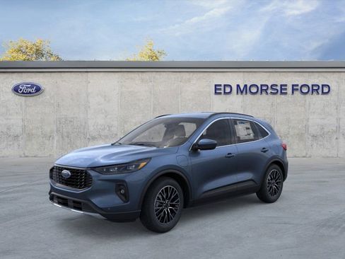 New 2025 Ford Escape SE w/ PHEV Premium Package image 1