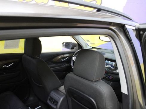Used 2019 GMC Terrain SLE FWD image 10