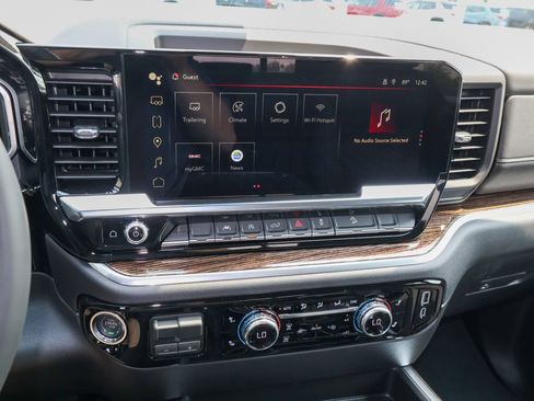 New 2026 GMC Sierra 1500 Elevation AWD/4WD image 14