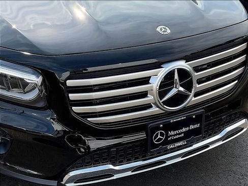 Used 2026 Mercedes-Benz GLB 250 4MATIC image 35