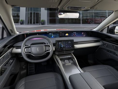 New 2025 Lincoln Nautilus Premier w/ Equipment Group 102A image 9