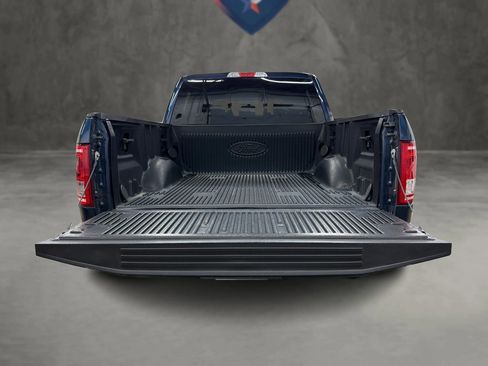 Used 2017 Ford F150 XLT w/ Equipment Group 302A Luxury image 10